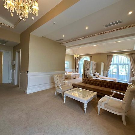 Gabala Garden Hotel Εξωτερικό φωτογραφία Suite room