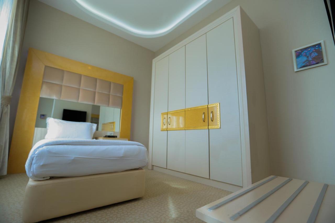 Gabala Garden Hotel Εξωτερικό φωτογραφία A bedroom at the hotel
