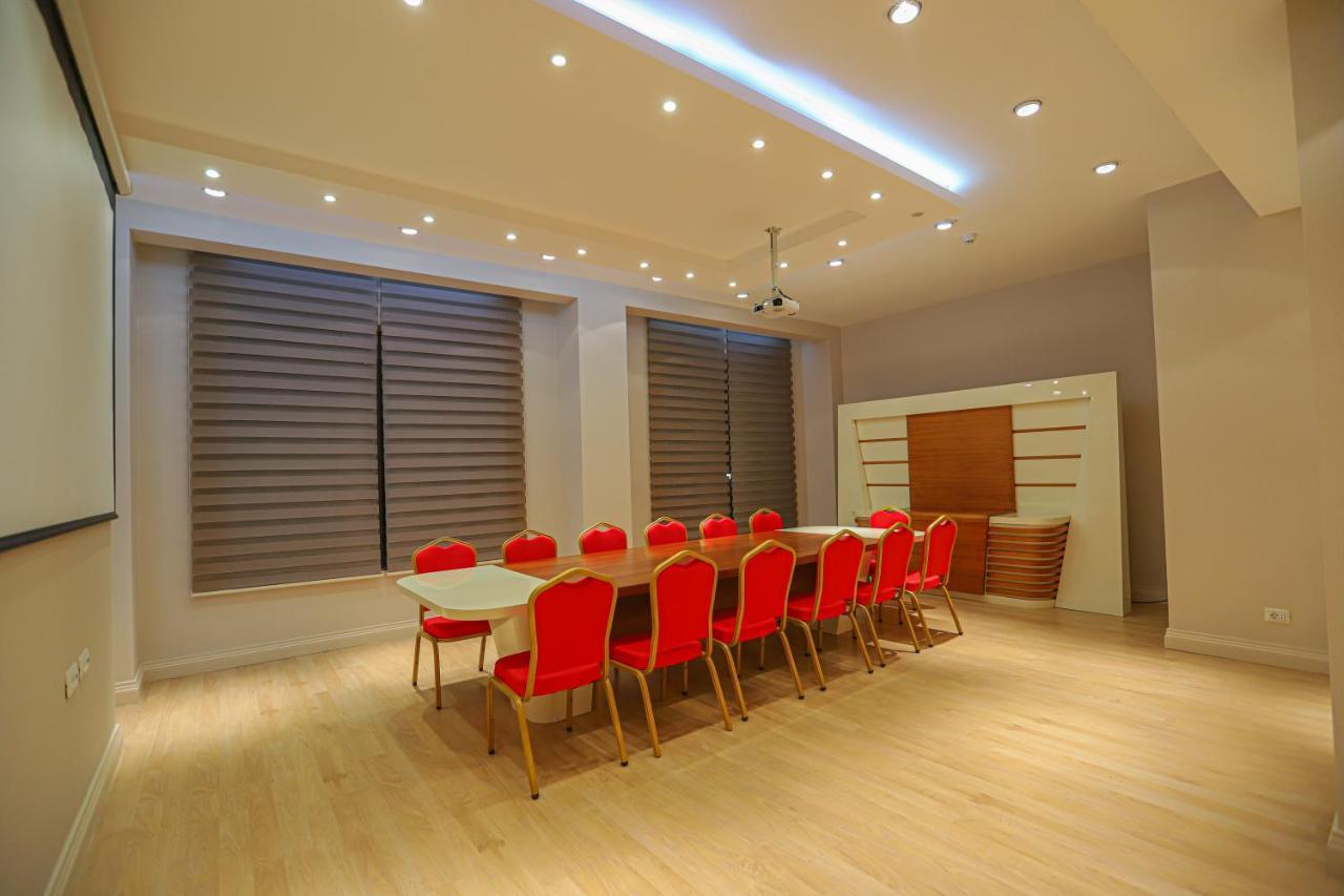 Gabala Garden Hotel Εξωτερικό φωτογραφία The boardroom at the University of East London