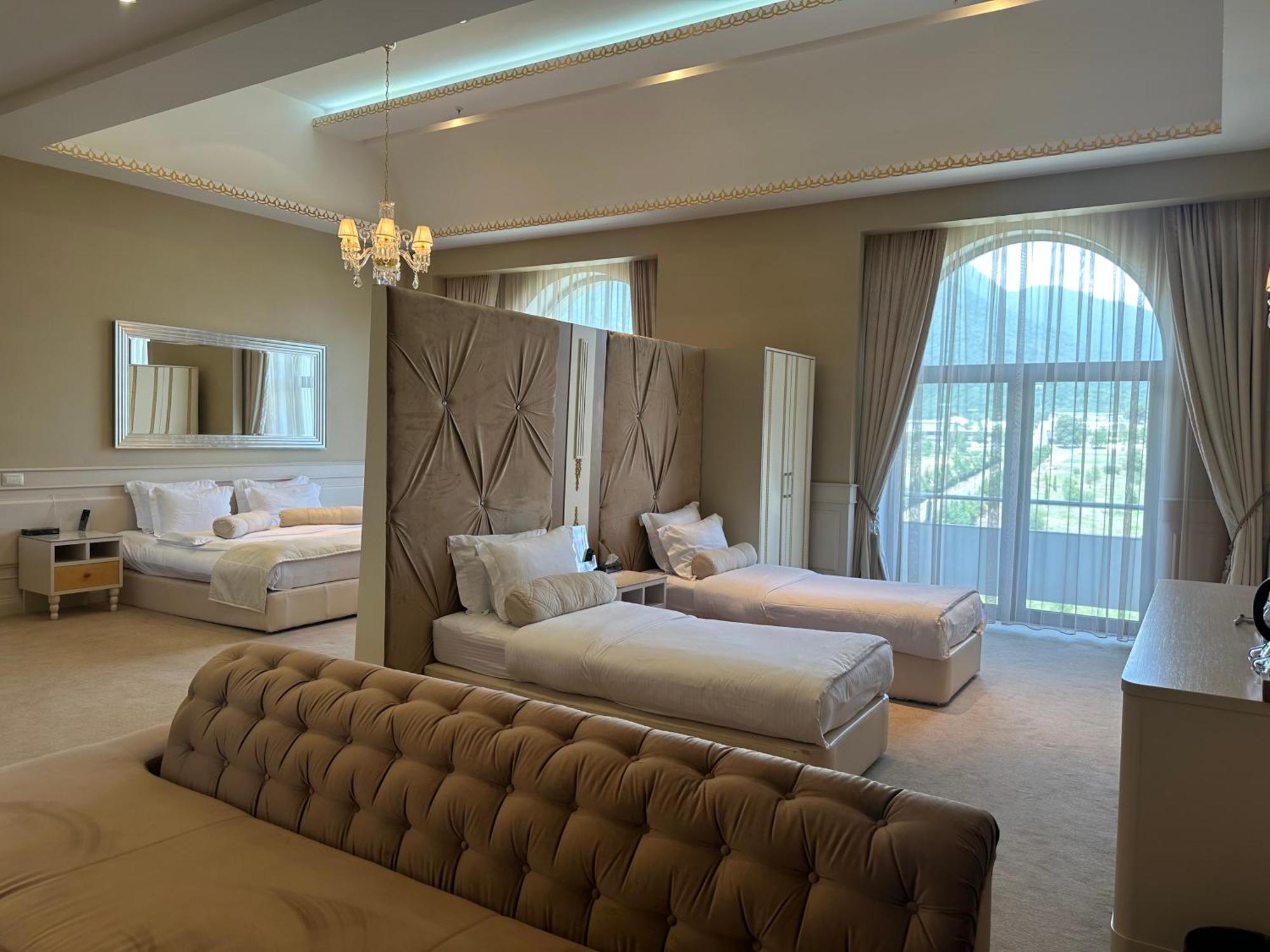 Gabala Garden Hotel Εξωτερικό φωτογραφία A suite at the hotel