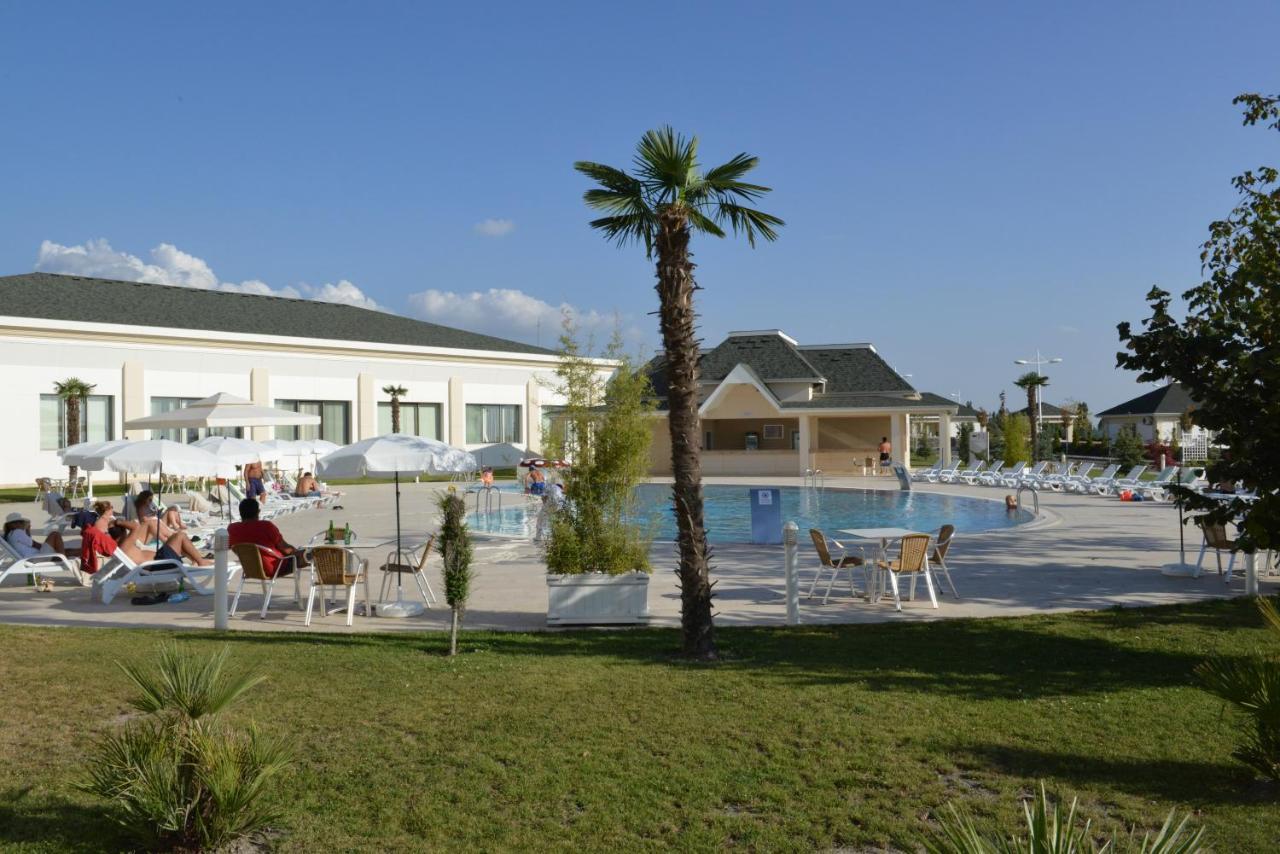 Gabala Garden Hotel Εξωτερικό φωτογραφία Club Hotel Sera